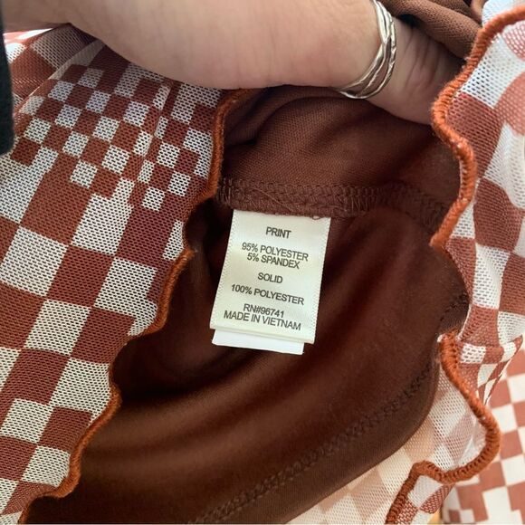 Belle du Jour Checkered Blouse size large - Picture 4 of 6